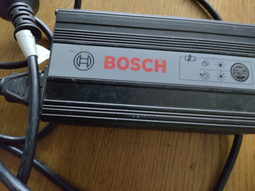 Bosch ebike acculader, Gebruikt