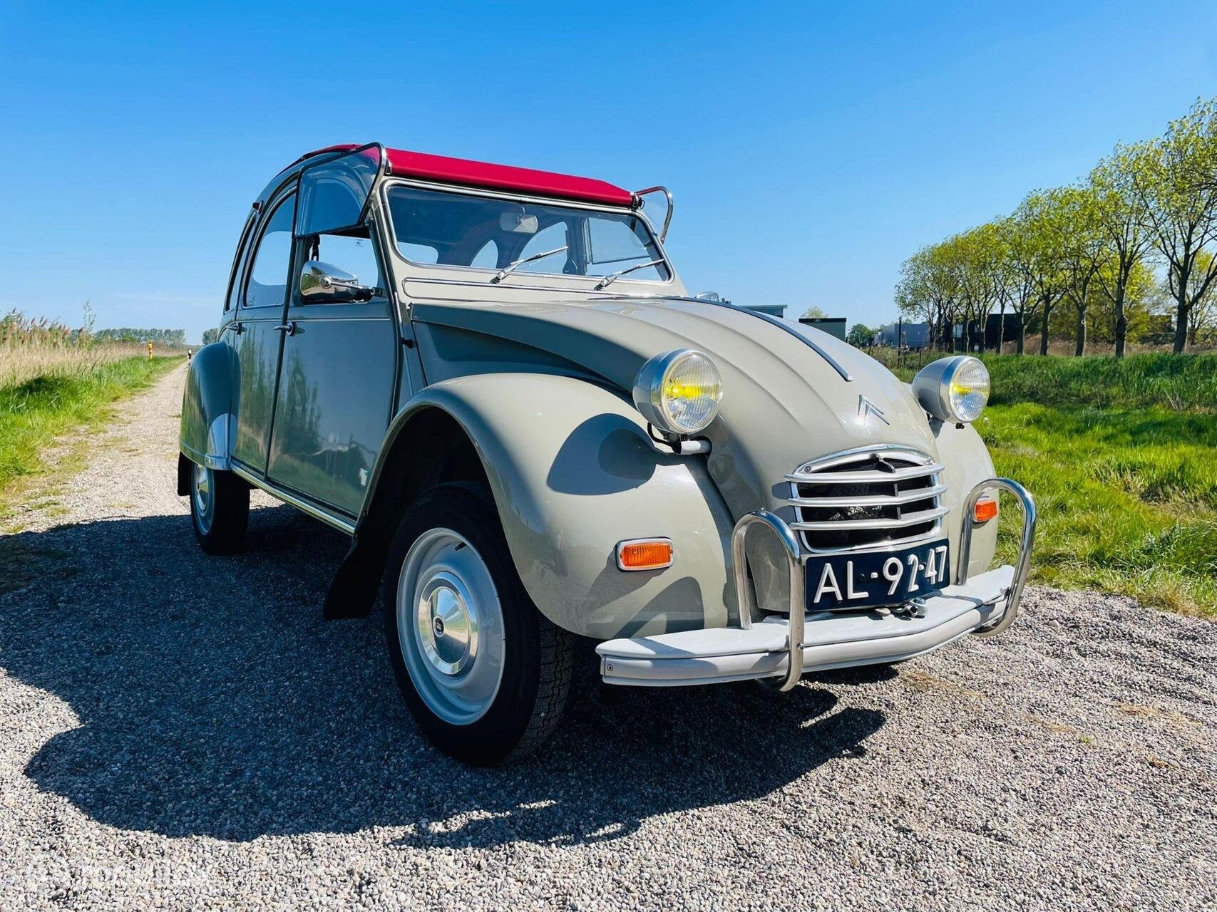 Azam 6 Gris Kandahar  07-1967  48.063 km, Auto's, Voorwielaandrijving, 4 stoelen, Handgeschakeld, Zilver of Grijs