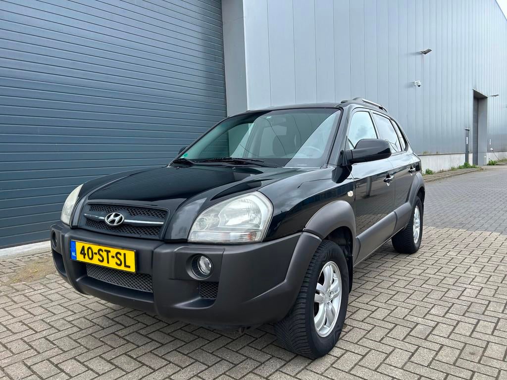 Hyundai Tucson 2.0i Dynamic AIRCO NAP APK, Stof, Gebruikt, 4 cilinders, Zwart