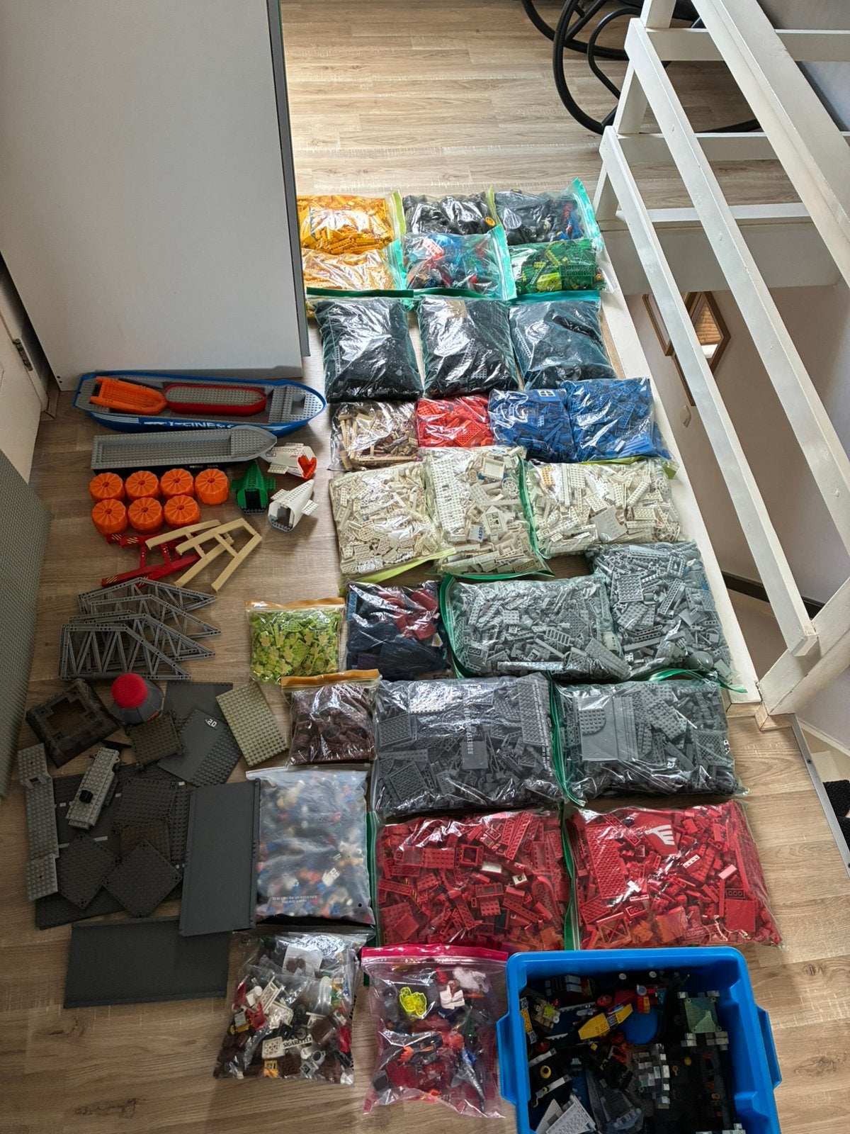 Lego verzameling 31 kilo inclusief 214 minifiguren, Kinderen en Baby's, Speelgoed | Duplo en Lego, Inclusief minifiguren, Lego