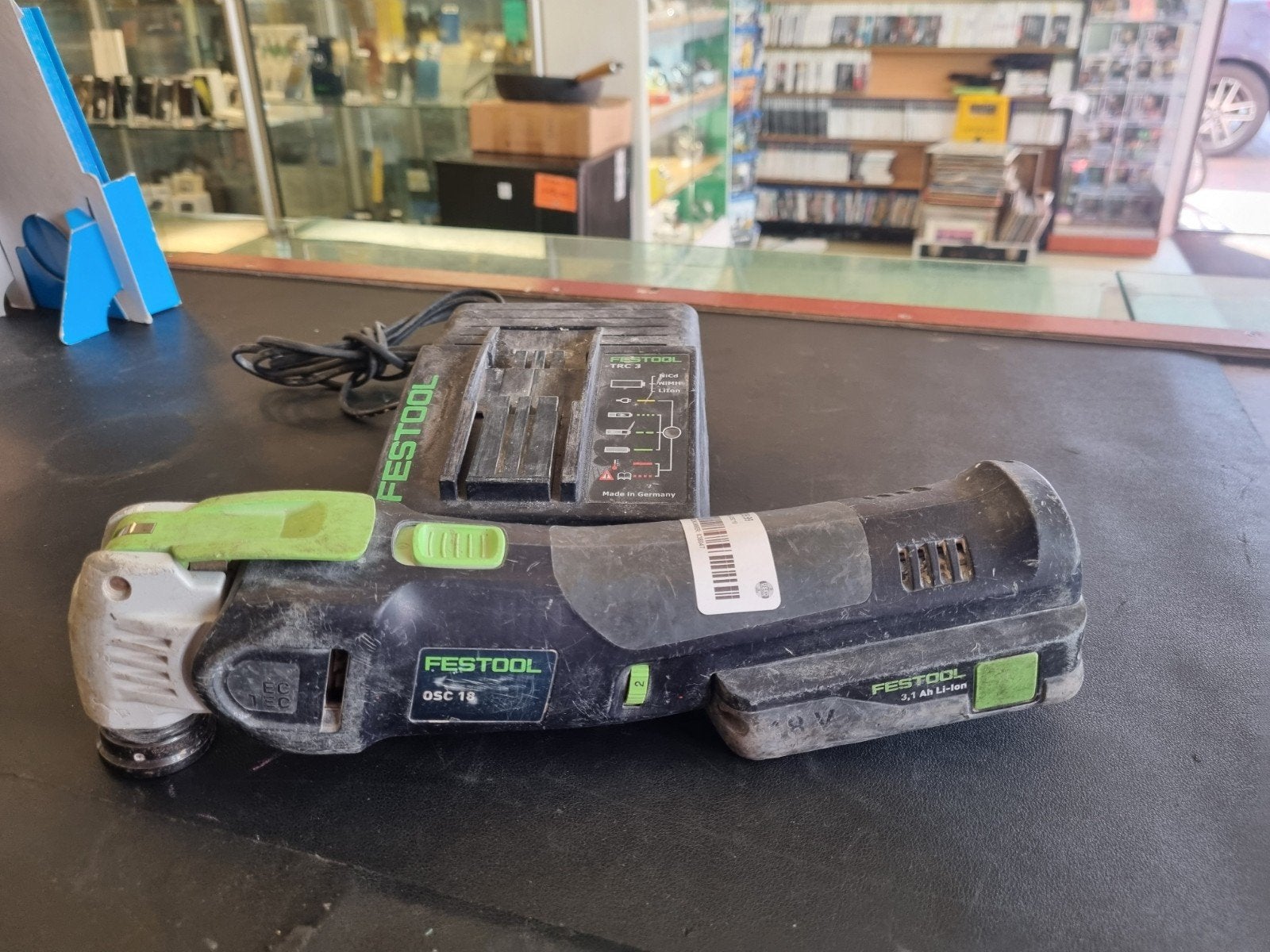 Festool OSC 18 Multitool met Oplader - Gebruikt, Ophalen, Nvt, Nvt, Nvt