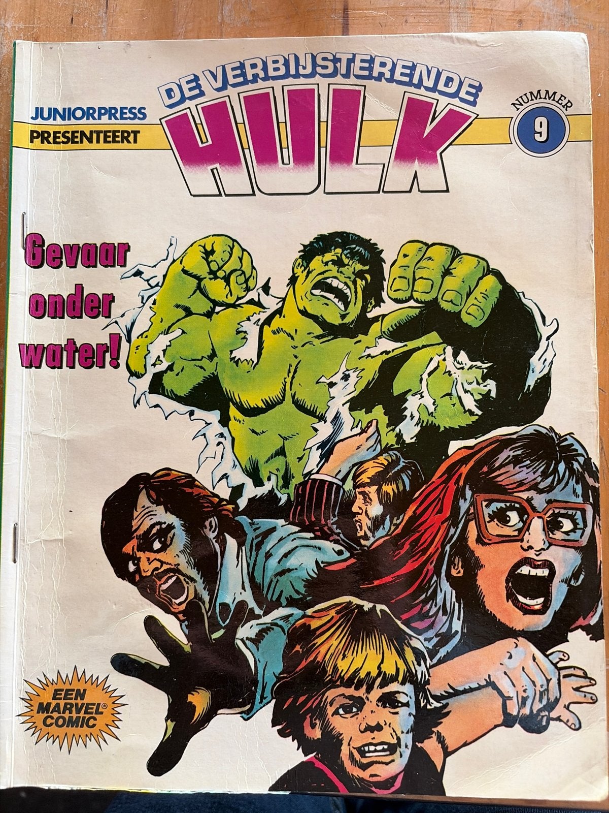 De Verbazingwekkende Hulk - Nummer 9 - Juniorpress, Eén stripboek, Ophalen of Verzenden, Gelezen