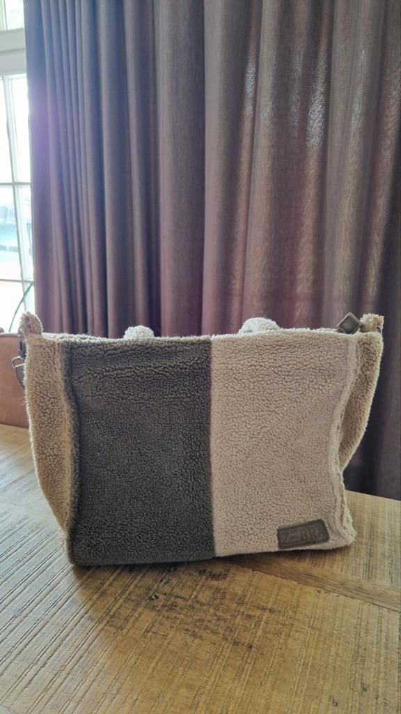 Teddy stof tas schoudertas groen beige, Ophalen of Verzenden, Zo goed als nieuw, Beige, Schoudertasje