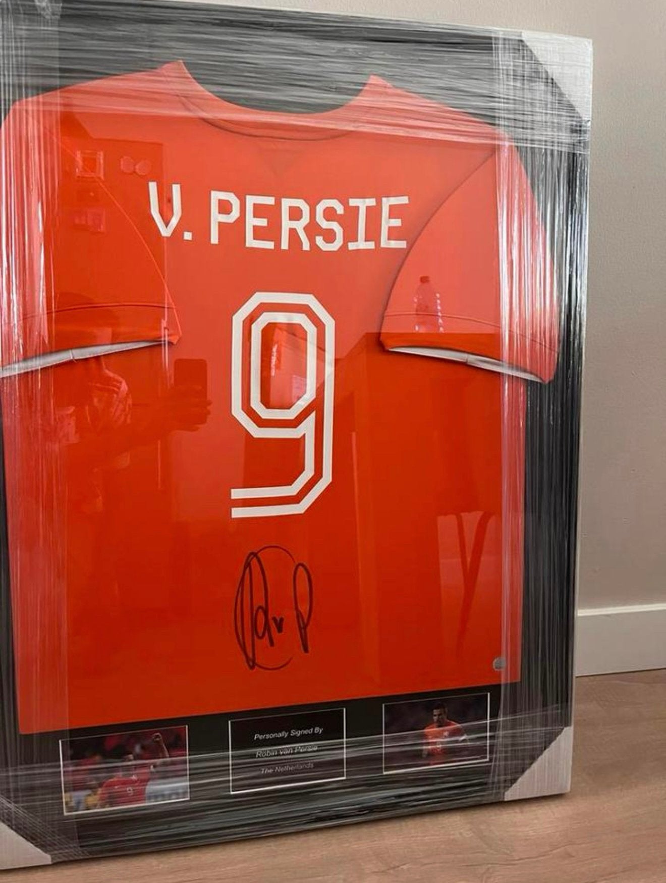 Robin van Persie gesigneerd shirt Oranje, ingelijst, Ophalen of Verzenden, Nieuw, Overige binnenlandse clubs, Shirt