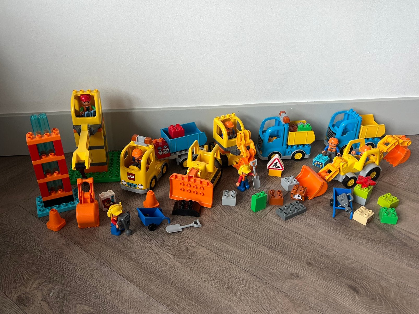Duplo bouwplaats, rupsband, graafmachine, graaflaadmachine, Ophalen of Verzenden, Gebruikt, Overige merken