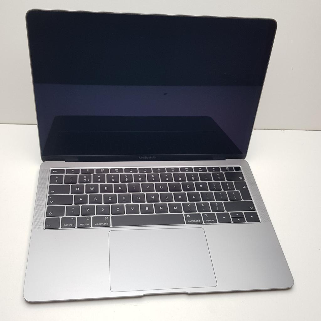 MacBook Air (Retina, 13-inch, 2019) - Zonder Logicboard, Computers en Software, Overige Computers en Software, Zo goed als nieuw