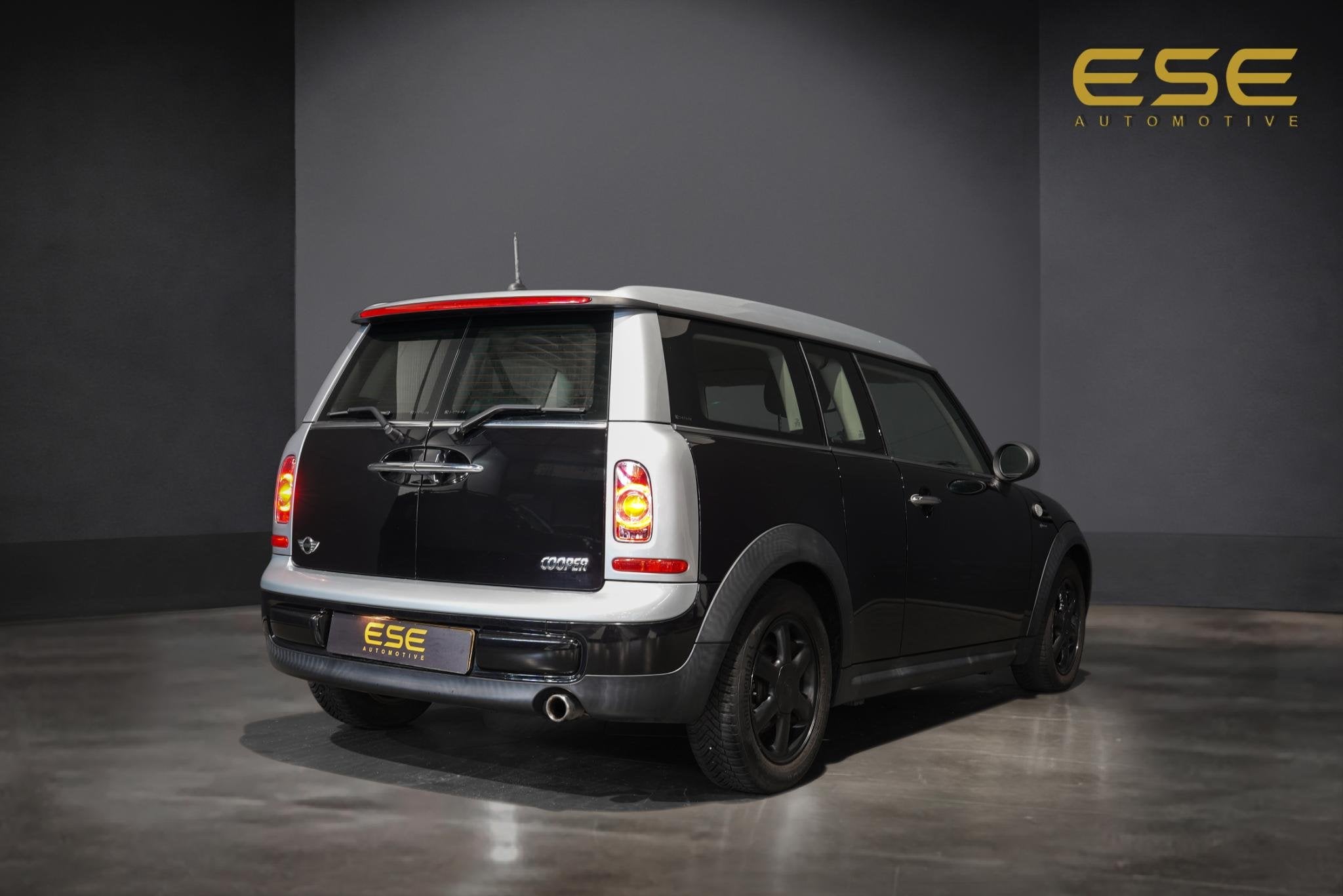 MINI Clubman 1.6 Cooper Business Line | Cruise | Airco, Voorwielaandrijving, Euro 5, Stof, Gebruikt