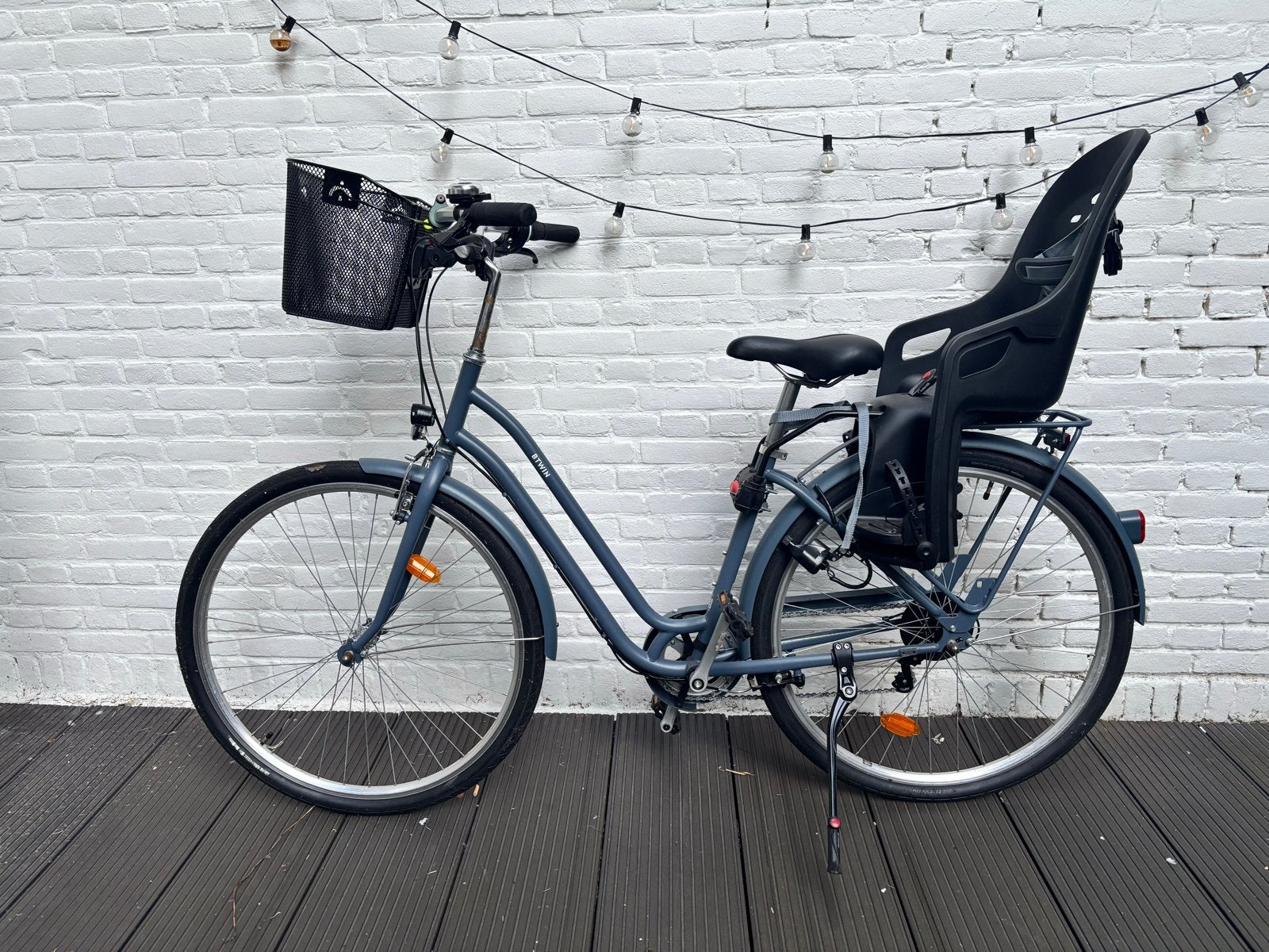 Stadsfiets met kinderzitje en mandje, Fietsen en Brommers, Fietsen | Dames | Damesfietsen, Gebruikt, Velgrem, Versnellingen, 50 tot 53 cm