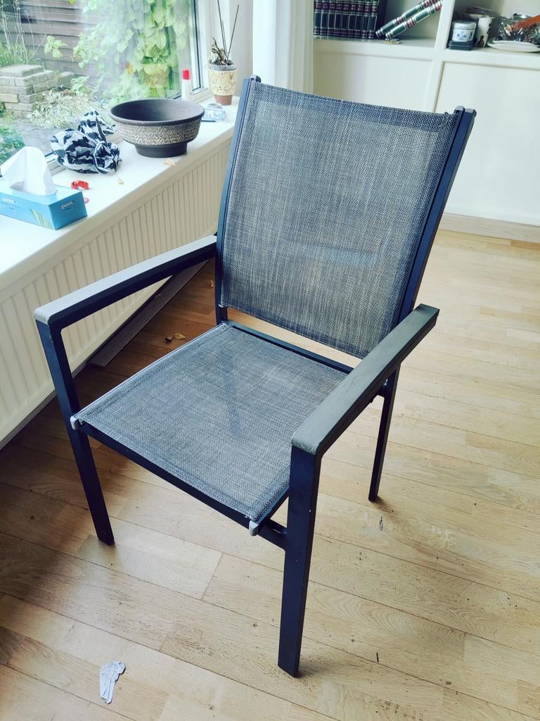 Tuinstoel x2 (€10 per stuk), Tuin en Terras, Tuinstoelen, Ophalen, Gebruikt, Kunststof