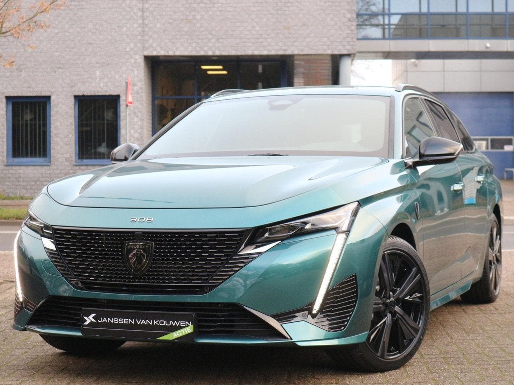 Peugeot 308 SW 1.2 Hybrid 145 e-DCS6 GT / Alcantara / ACTIE, Automaat, 145 pk, Gebruikt, Hybride Elektrisch/Benzine