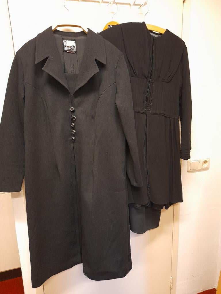 Antieke kleding, Antiek en Kunst, Ophalen of Verzenden