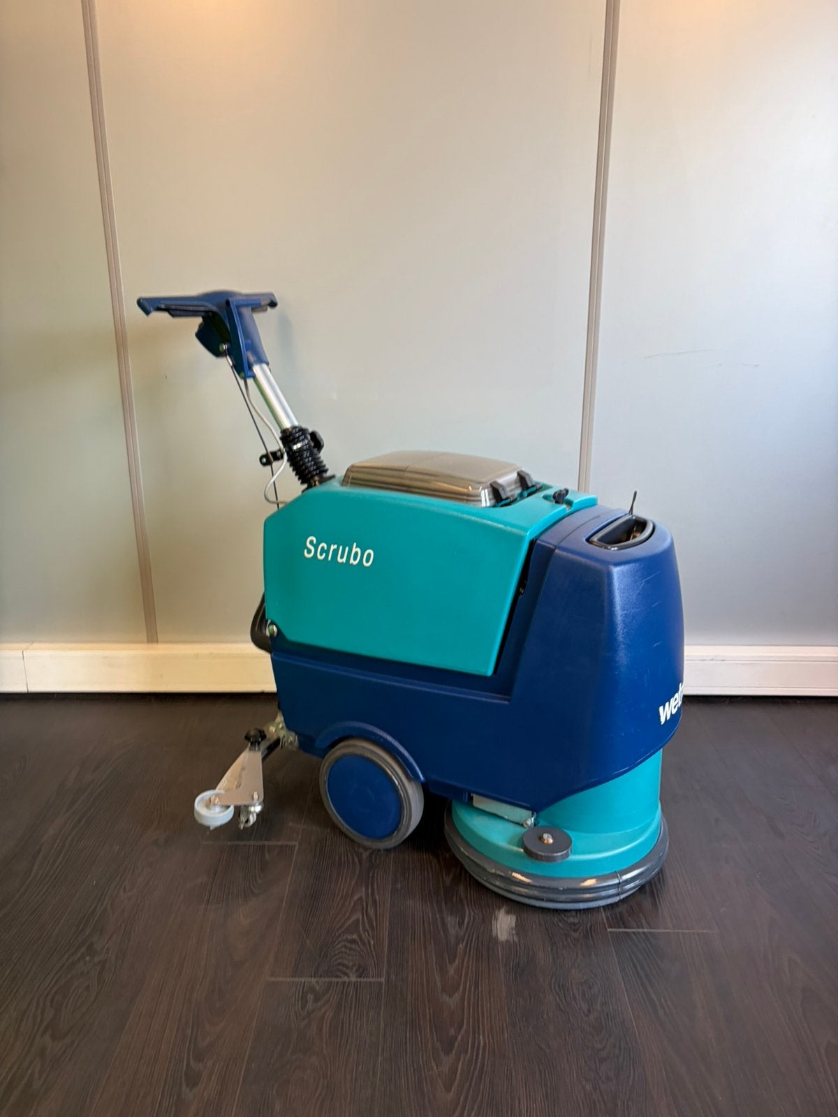 Schrobmachine | Wetrok Scrubo | Nieuw accupakket, Doe-het-zelf en Verbouw, Ophalen of Verzenden, Gebruikt, Schrobmachine