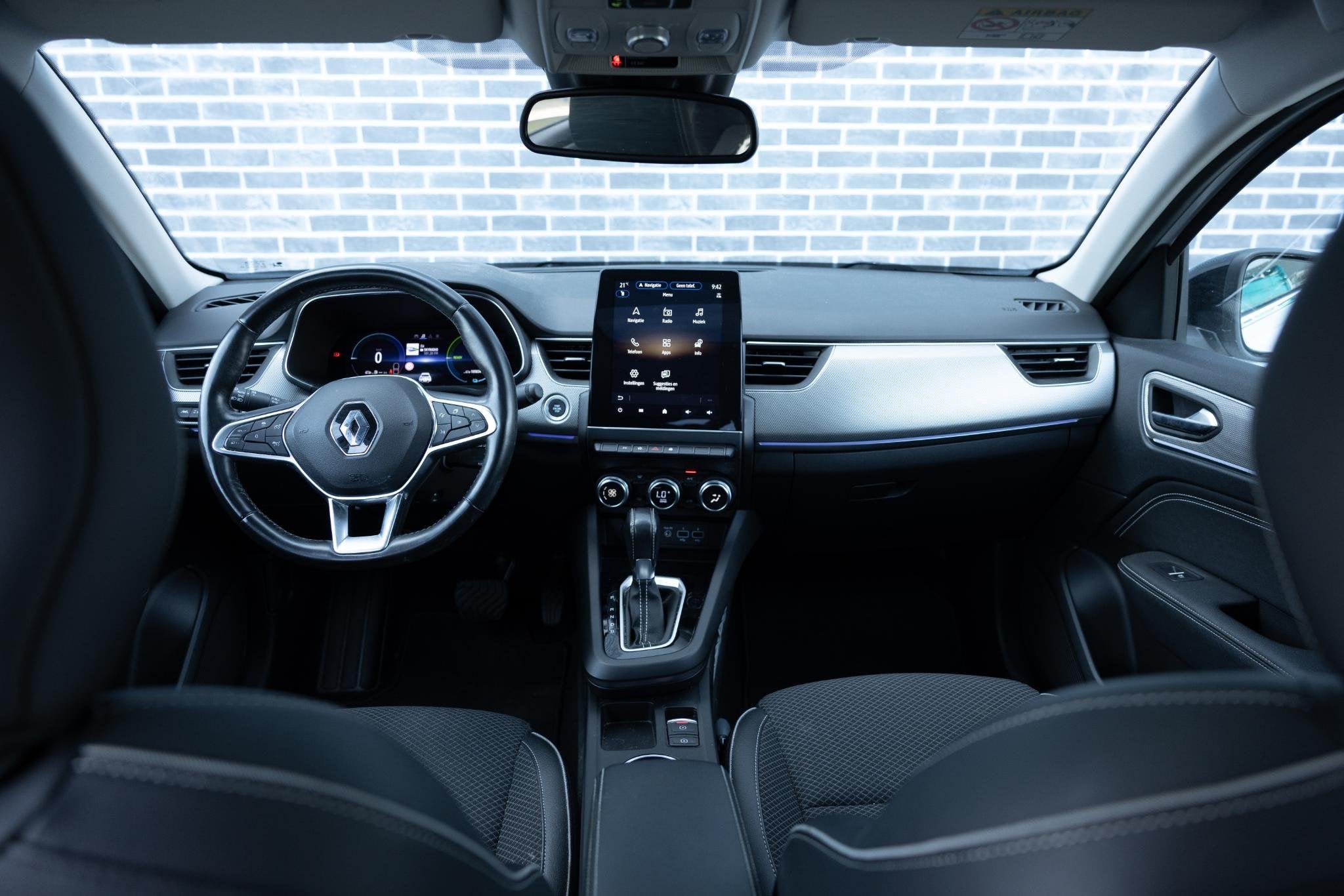 Renault Arkana 1.6 E-Tech Hybrid 145 Intens | Panoramadak |, Arkana, Gebruikt, Leder en Stof, Wit