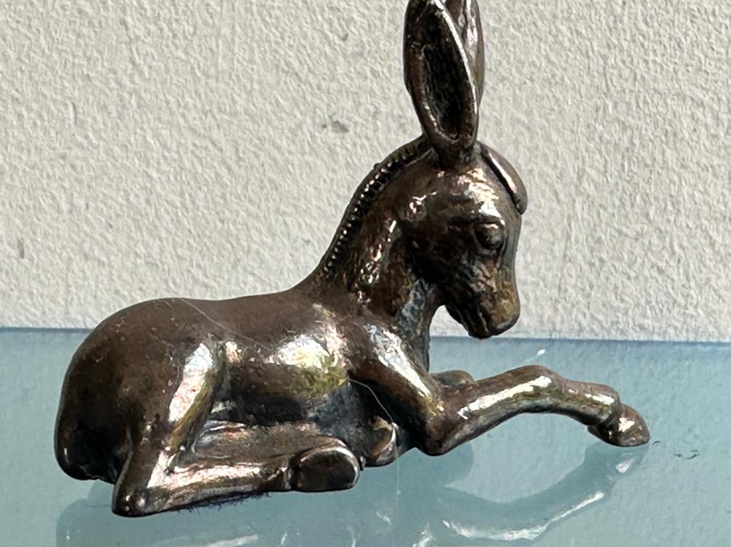 Oud verzilverd Ezel beeldje 4/5 cm H, Ophalen of Verzenden