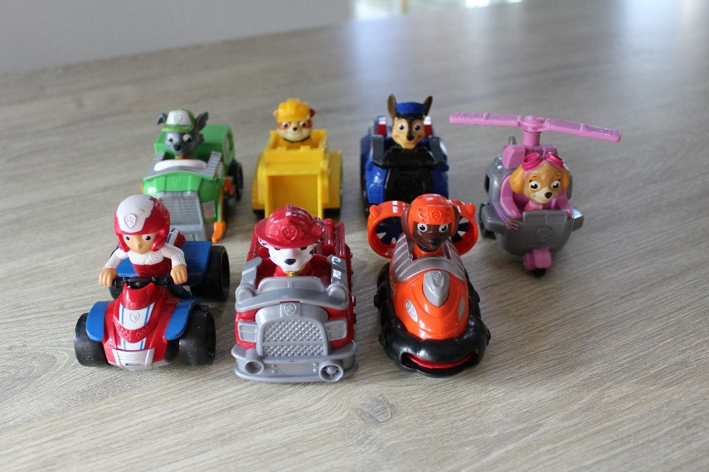 7 Paw Patrol auto’s met figuren, Ophalen, Gebruikt
