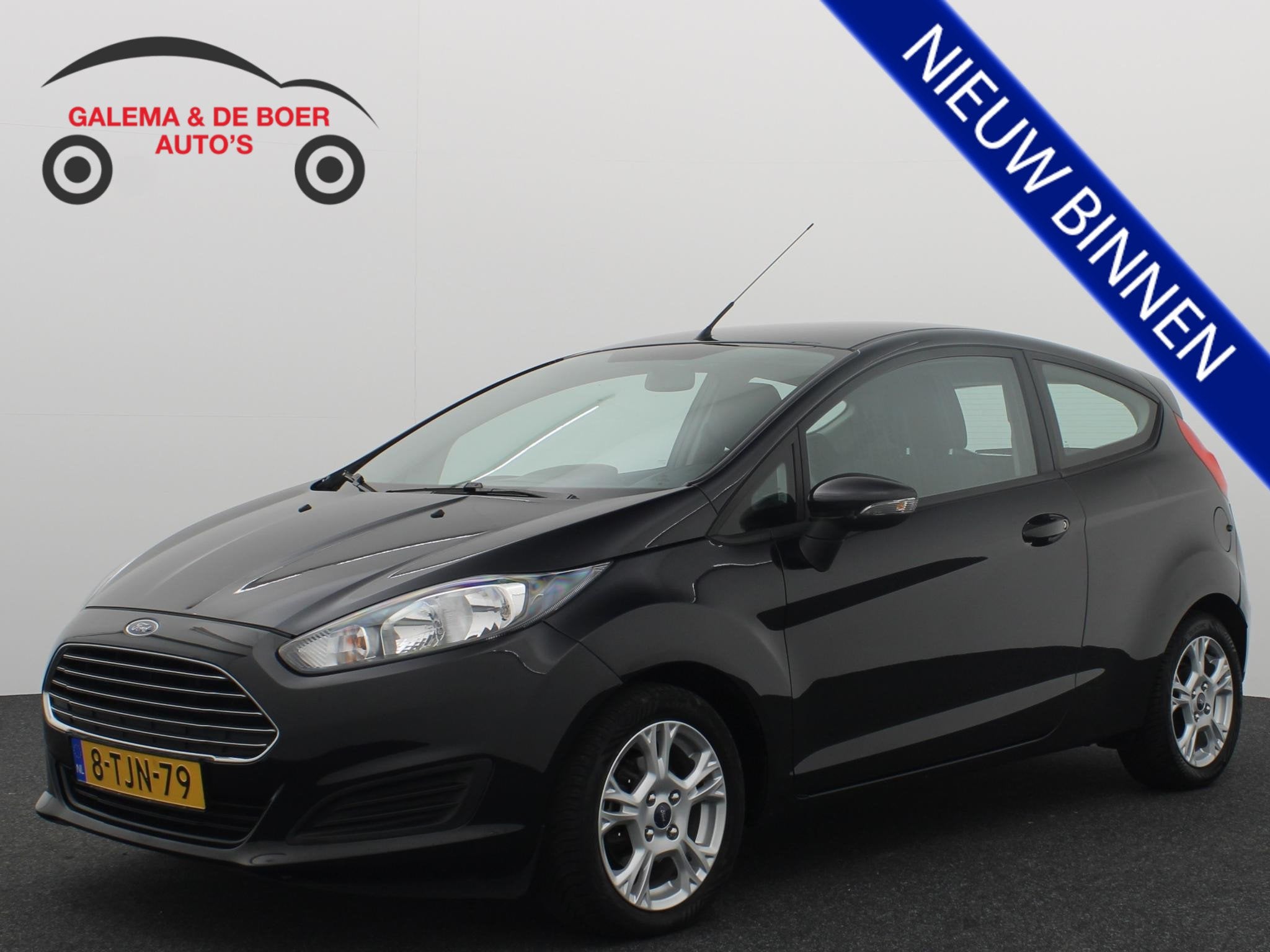 Ford Fiesta 1.6 TDCi Lease Style NWE D-RIEM / AIRCO / BLUETO, Auto's, Voorwielaandrijving, Euro 5, Stof, Gebruikt