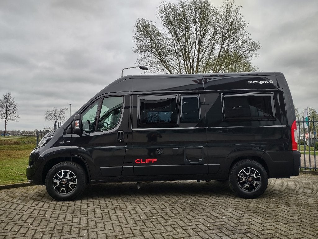Buscamper Cliff 540 Sunlight Adventure FIAT, Chemisch toilet, Buscamper of Camperbus, Sunlight, Ringverwarming