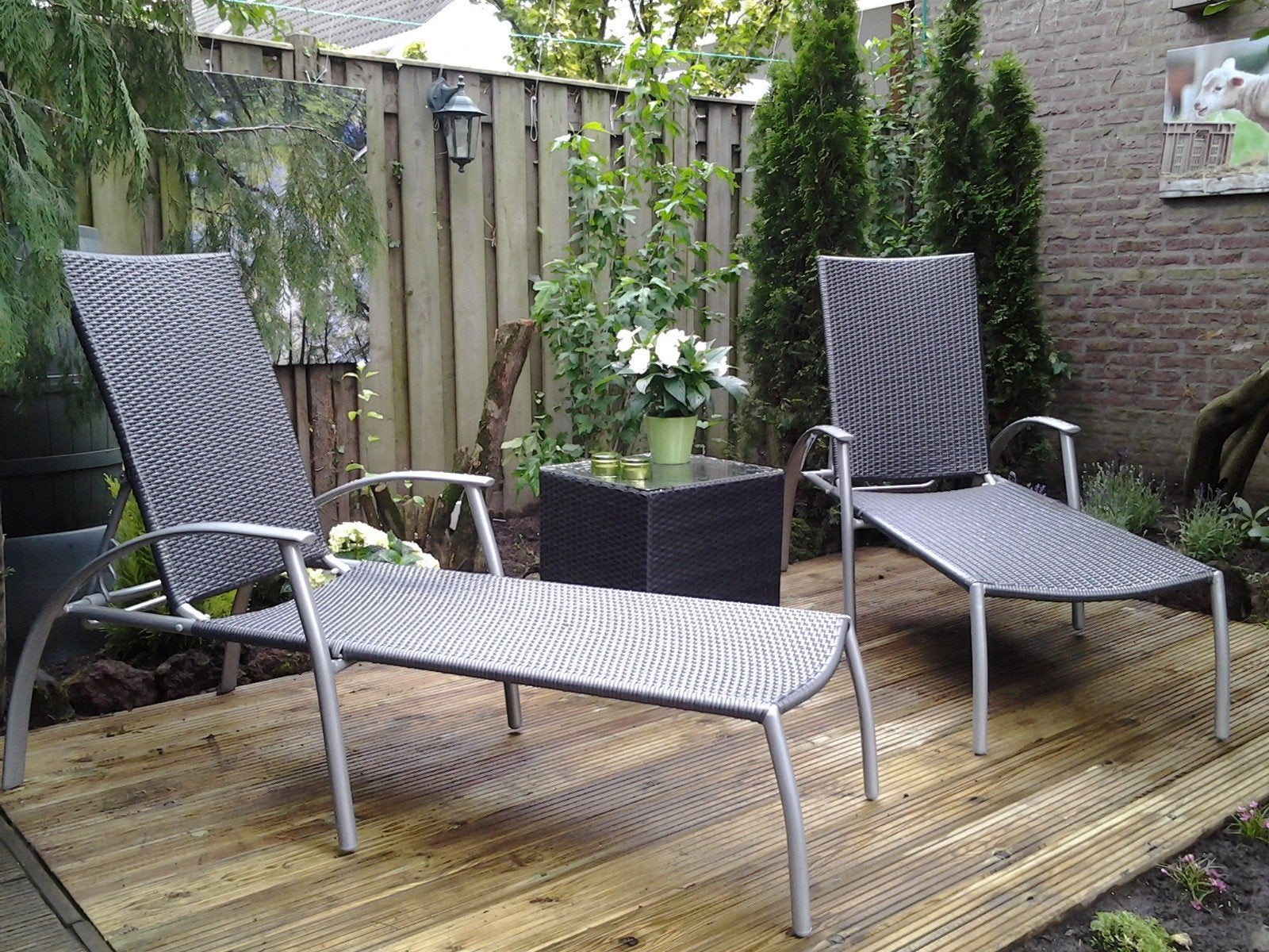 2 verstelbare ligstoelen met bijzettafel, Ophalen, Aluminium