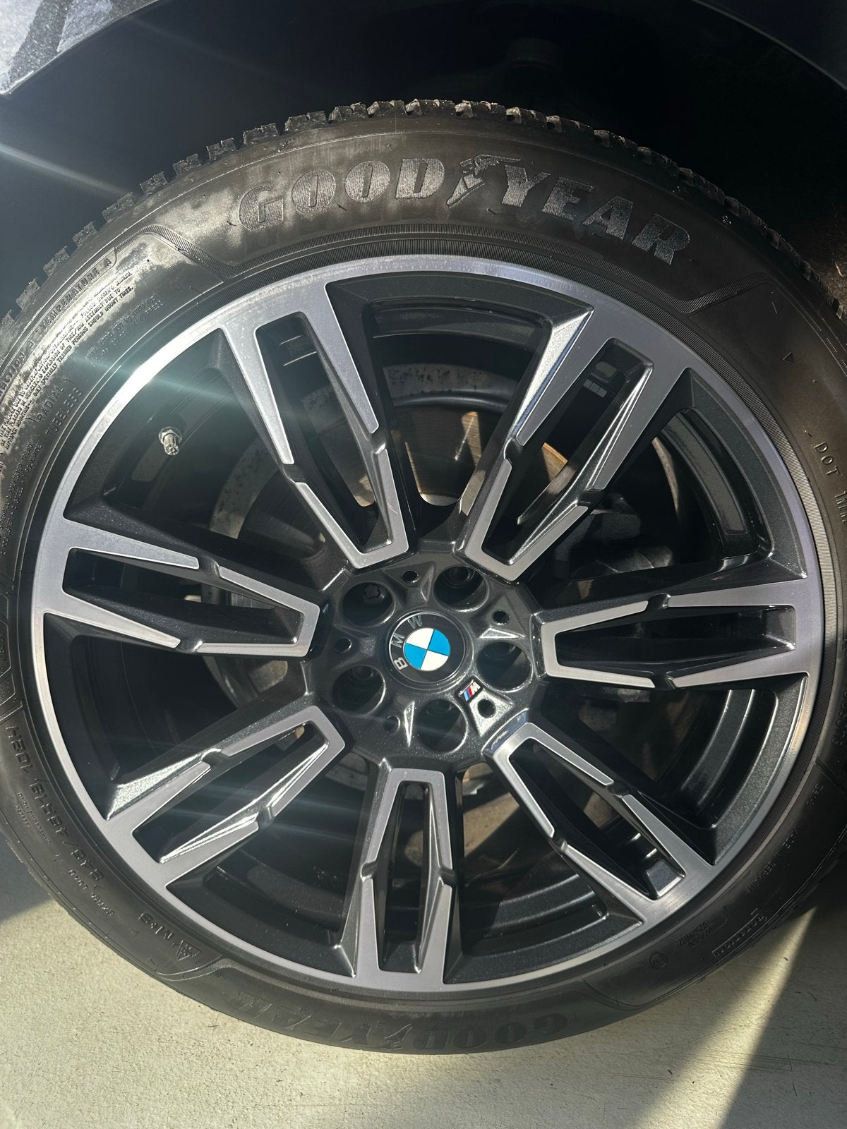 4 Goodyear All-Season banden op BMW velgen (245/45R19), Banden en Velgen, All Season, Personenwagen, Ophalen