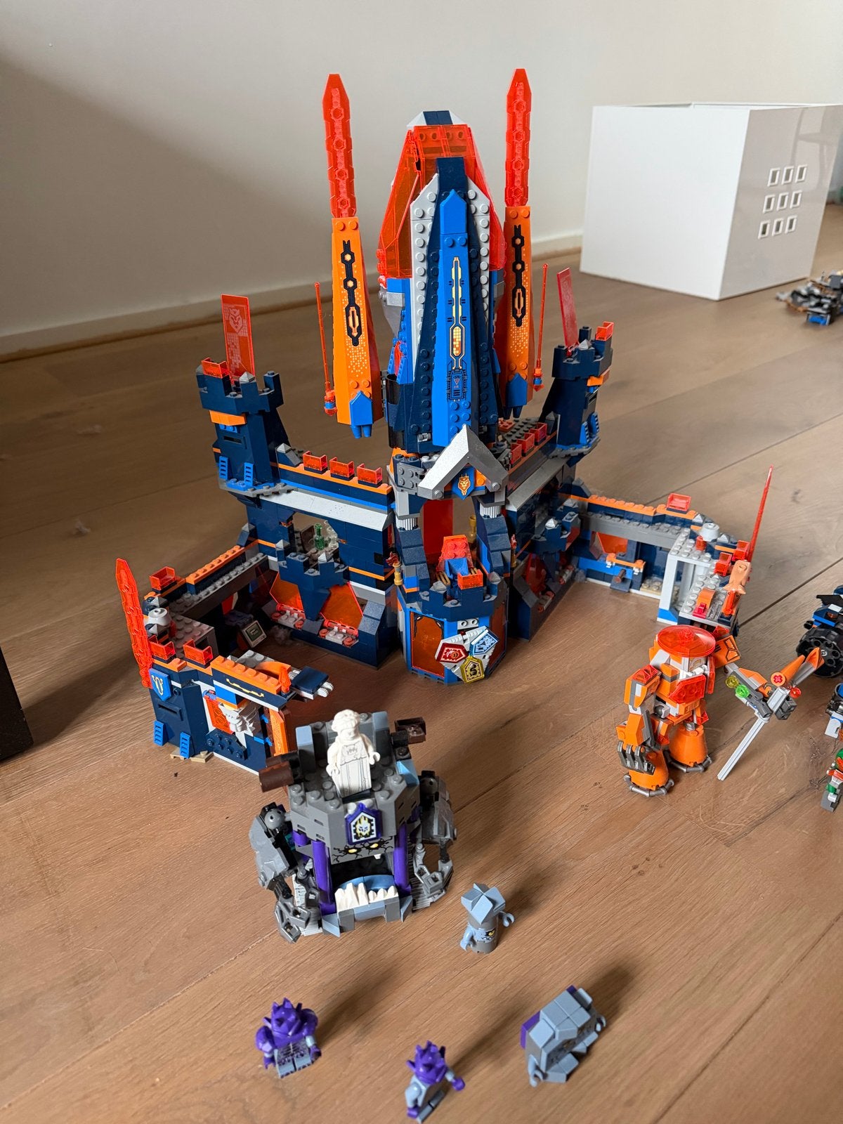 Lego Nexo Knights - Diverse sets en figuren, Ophalen, Inclusief minifiguren, Overige thema's, Lego