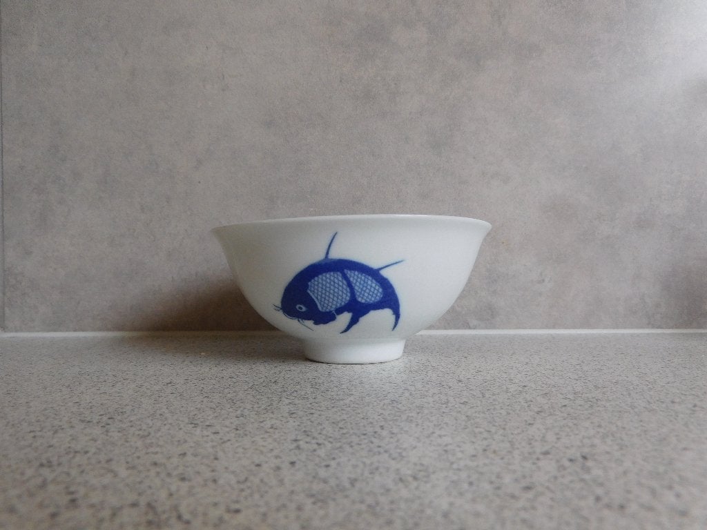 Rijstkom 12 cm. Koi Blauw, Antiek en Kunst, Ophalen of Verzenden