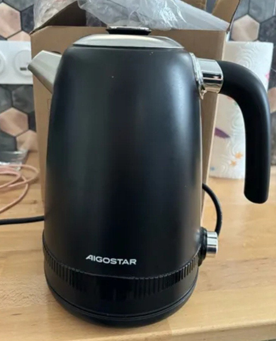Nieuwe Aigostar Waterkoker 1.7L 2200W Zwart, Aigostar, 1 tot 2 liter, ......, Nieuw