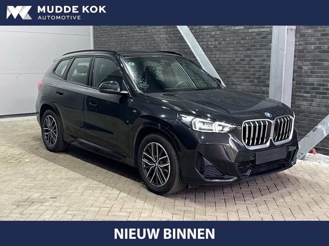 BMW X1 xDrive25e | M Sport | Adaptief M-onderstel | Camera |, Auto's, Gebruikt, Euro 6, 16 kWh, Bedrijf