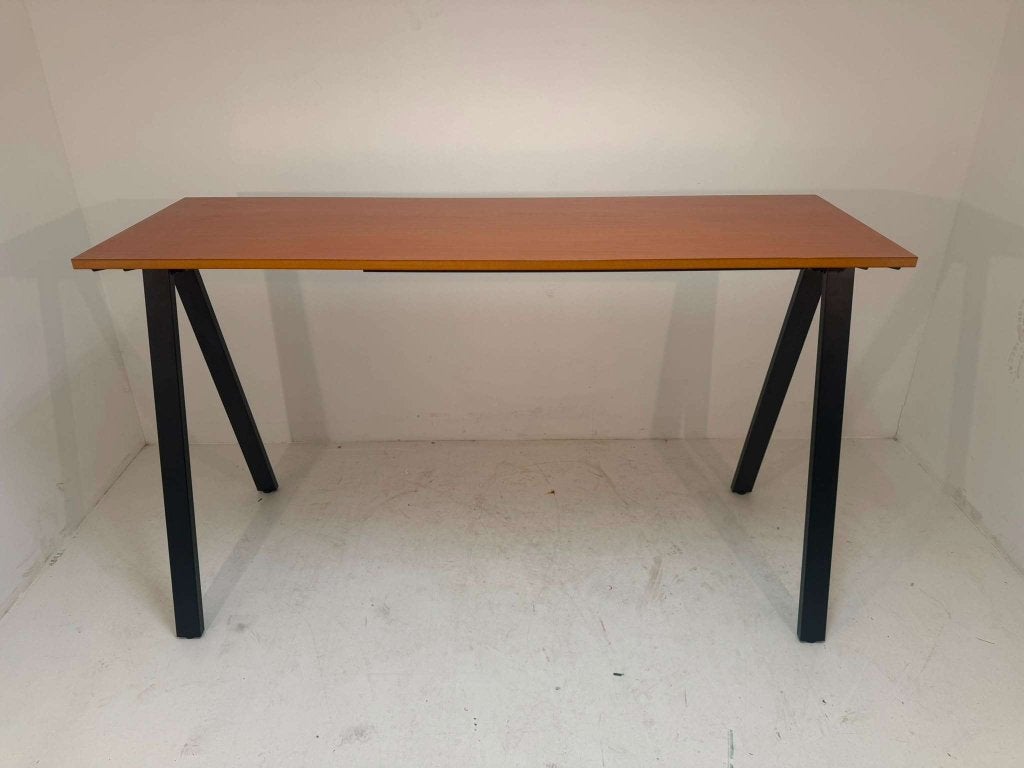 Bartafel / statafel €195,-, Niet ingevuld, Niet ingevuld, Niet ingevuld