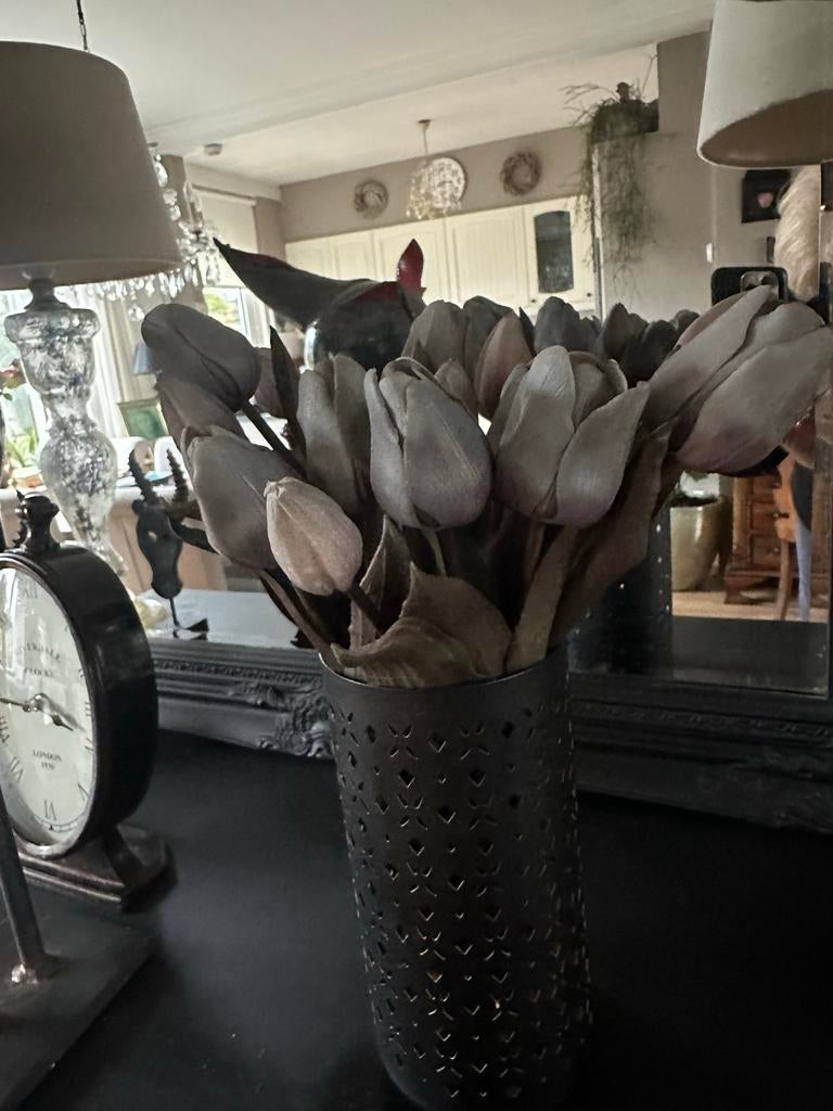 Vaasje met tulpen rubber van Slingerland, Huis en Inrichting, Ophalen, Overige materialen, Gebruikt, Zwart