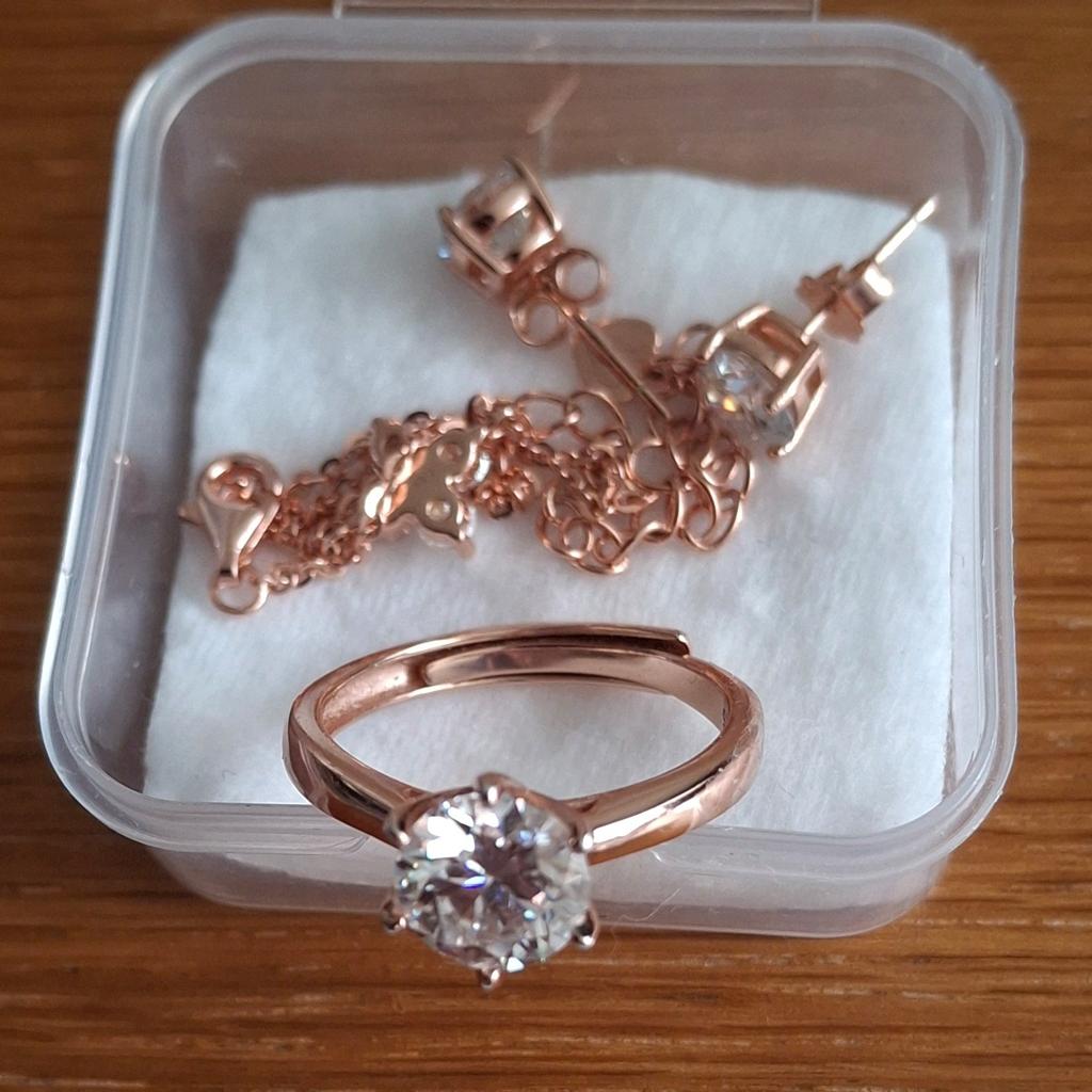 Complete rosegold zilveren 925 sieradenset .met diamanten, Ophalen of Verzenden, Nieuw, Roze, Zilver