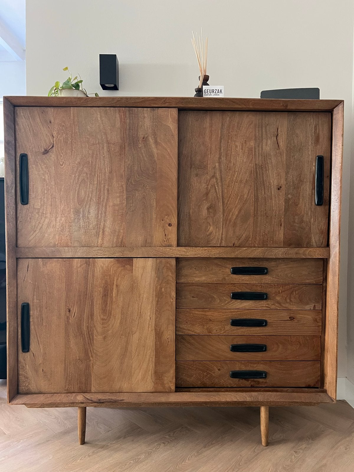 Houten dressoir met schuifdeuren en lades, Ophalen, Gebruikt, 100 tot 150 cm, 100 tot 150 cm