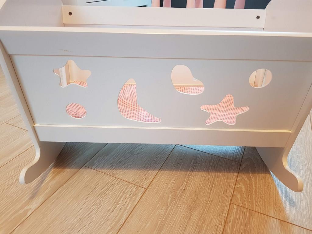 Poppen ledikantje, Kinderen en Baby's, Speelgoed | Babyspeelgoed, Ophalen, Zo goed als nieuw, Babygym