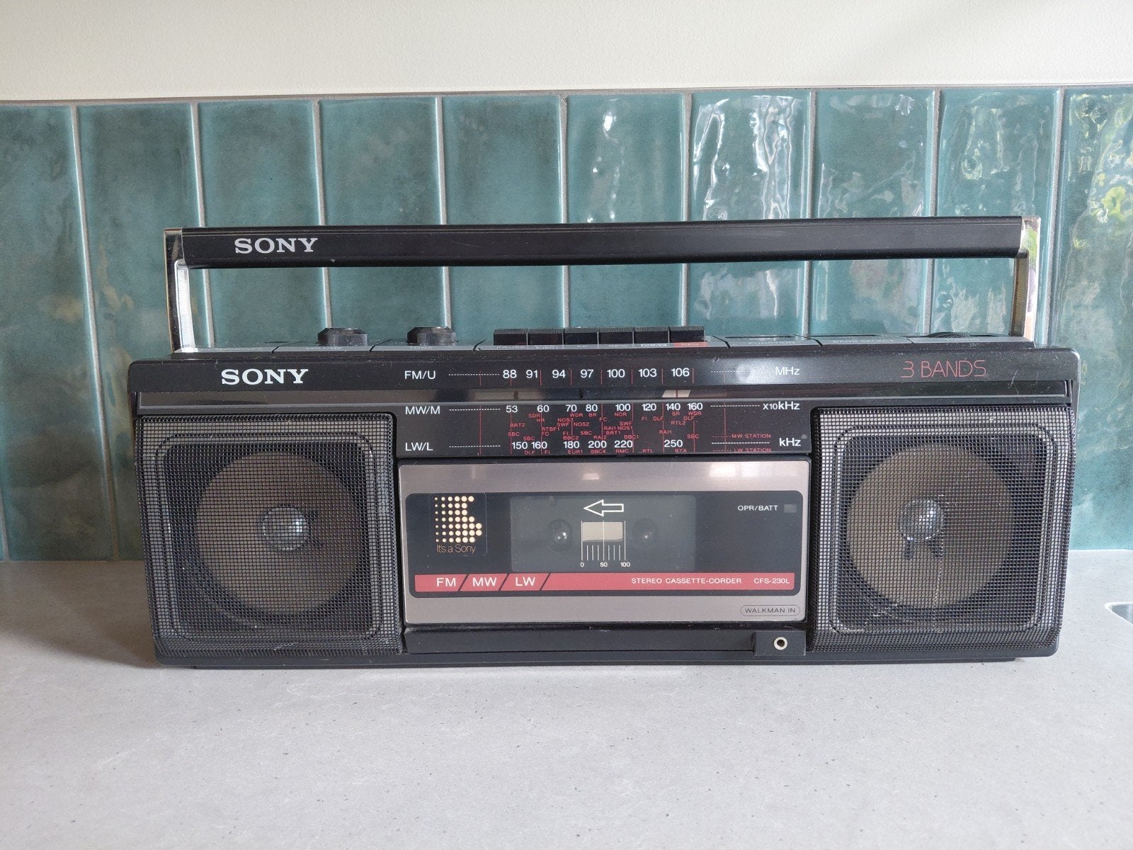 Sony CFS 230L, Ophalen of Verzenden, Gebruikt, Radio