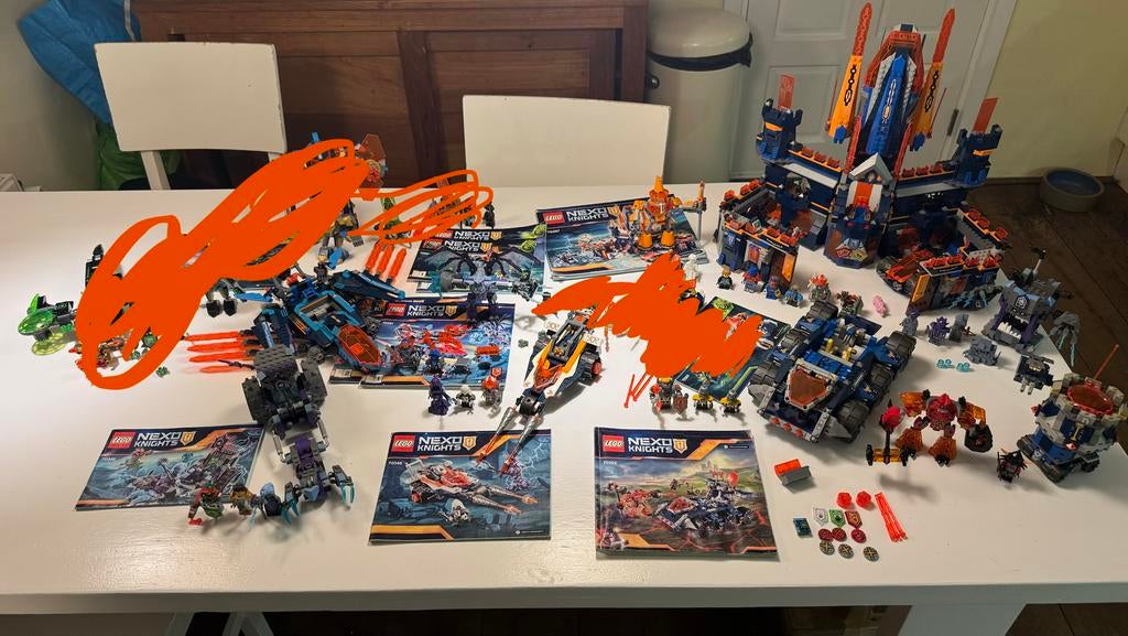Lego nexo knights partij, Overige thema's, Lego, Ophalen of Verzenden, Zo goed als nieuw