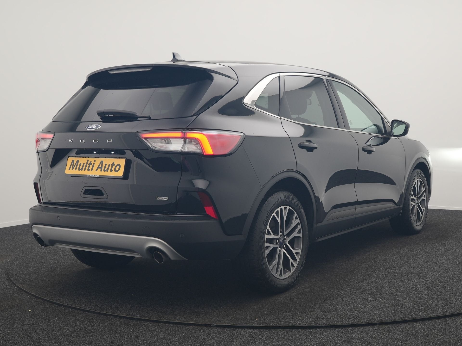 Foto 3 van Ford Kuga 2.5 Titanium X PHEV 225pk Dealer O.H. | Bang & Olu