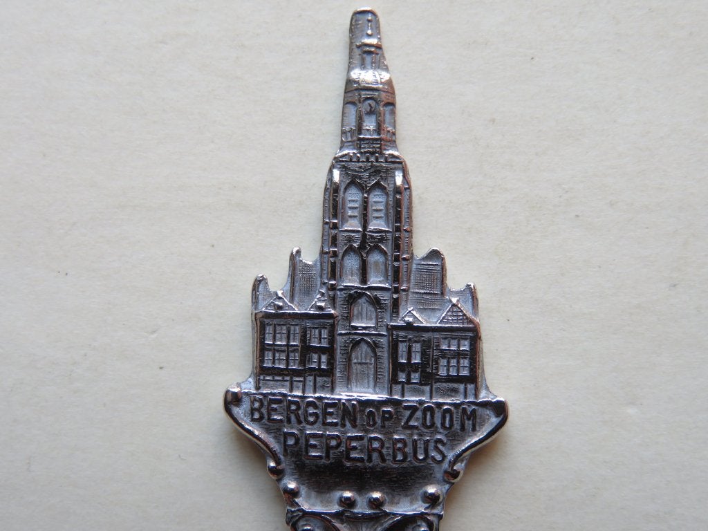 Lepeltje Peperbus Bergen Op Zoom, Verzenden