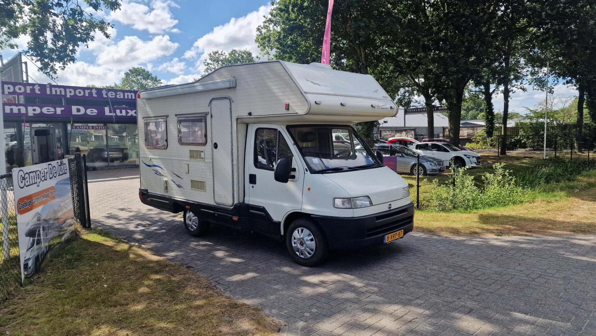Hainaut Mooie beginners camper, Alkoof, Koelkast, Luifel, 6 tot 7 meter