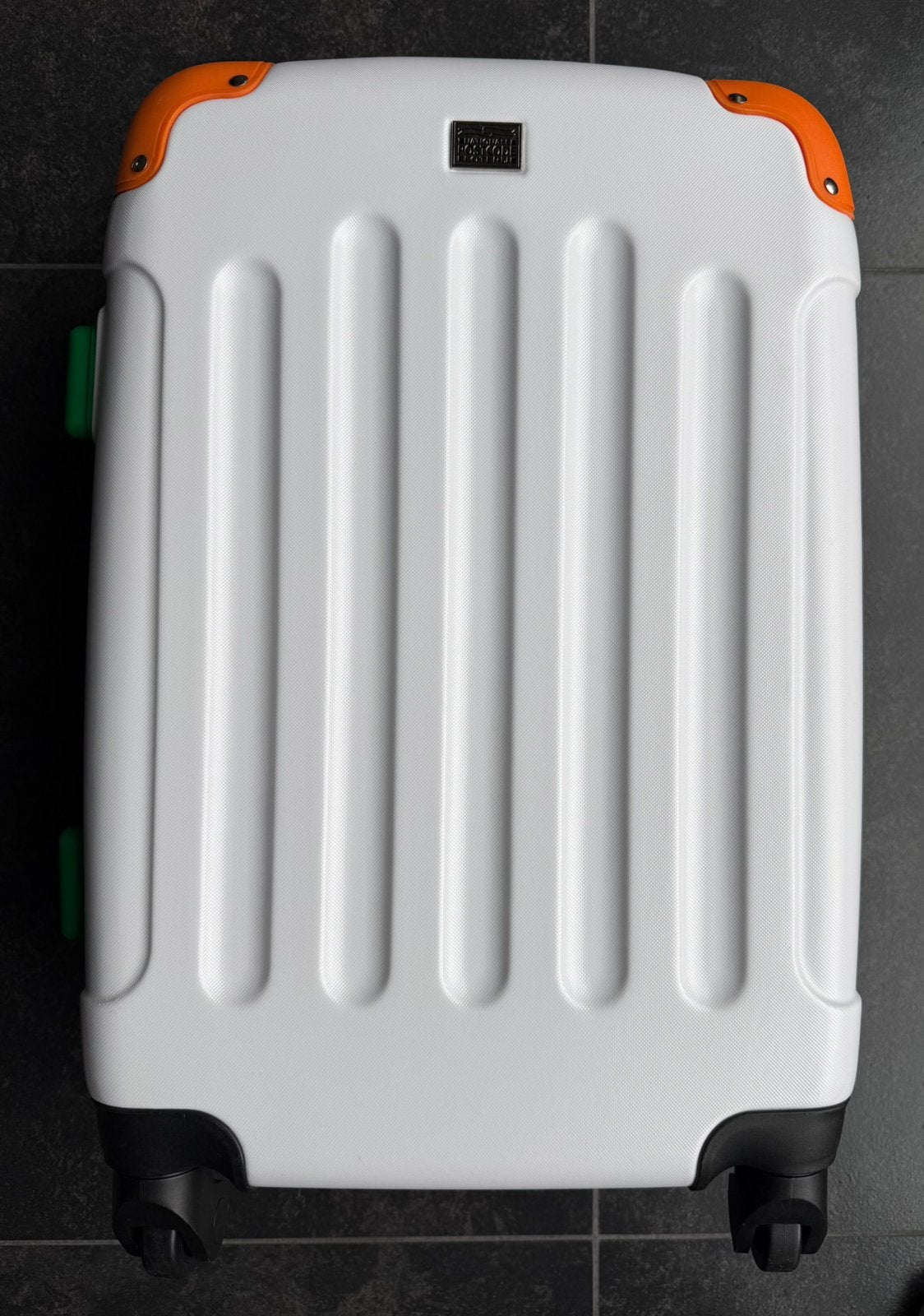 witte koffer met oranje/groene accenten – 1x gebruikt!, Sieraden, Tassen en Uiterlijk, 50 tot 60 cm, Hard kunststof, Ophalen of Verzenden