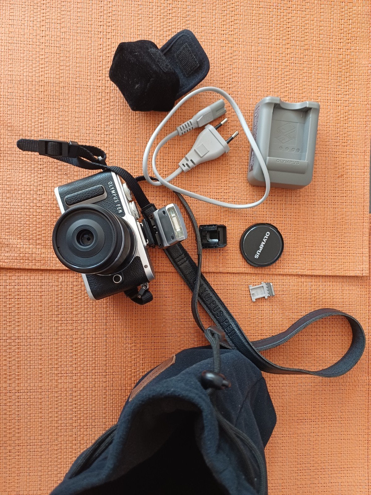 Olympus E-PL8 met 30mm macro lens - MFT formaat, Ophalen of Verzenden, Gebruikt, Olympus, Minder dan 4 keer