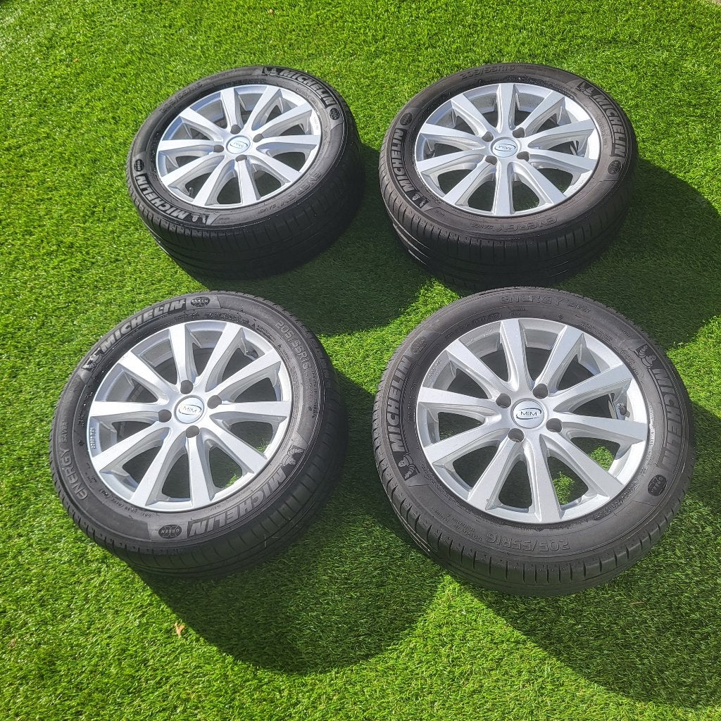 Michelin Energy Saver Banden met Velgen 205/55R16, Ophalen, Gebruikt, 16 inch, Banden en Velgen