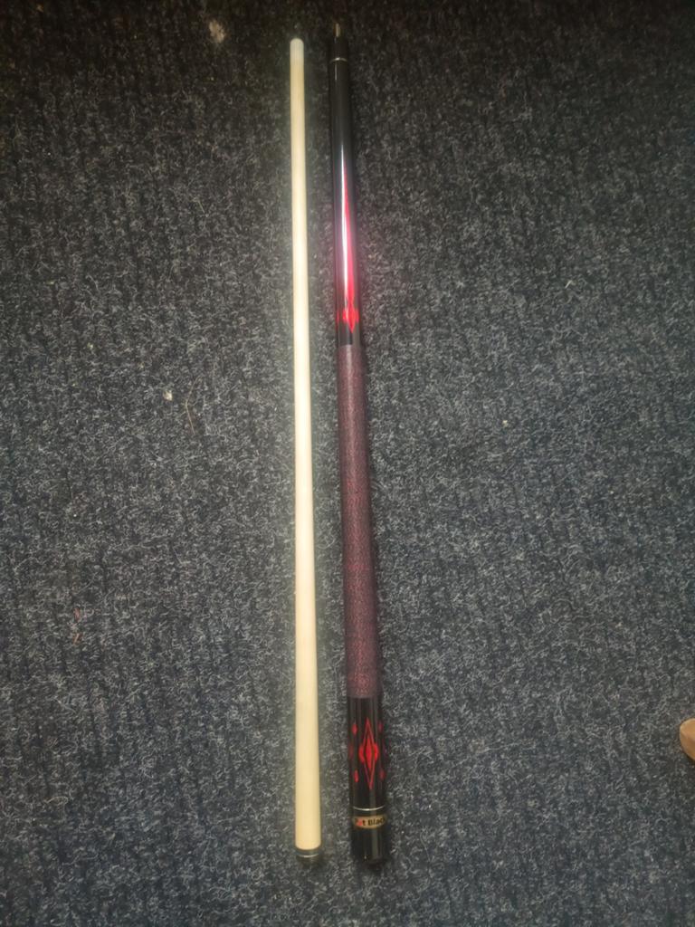 Keu Pot Black, Sport en Fitness, Biljarten en Poolen, Ophalen of Verzenden, Zo goed als nieuw, Keu of Ballen