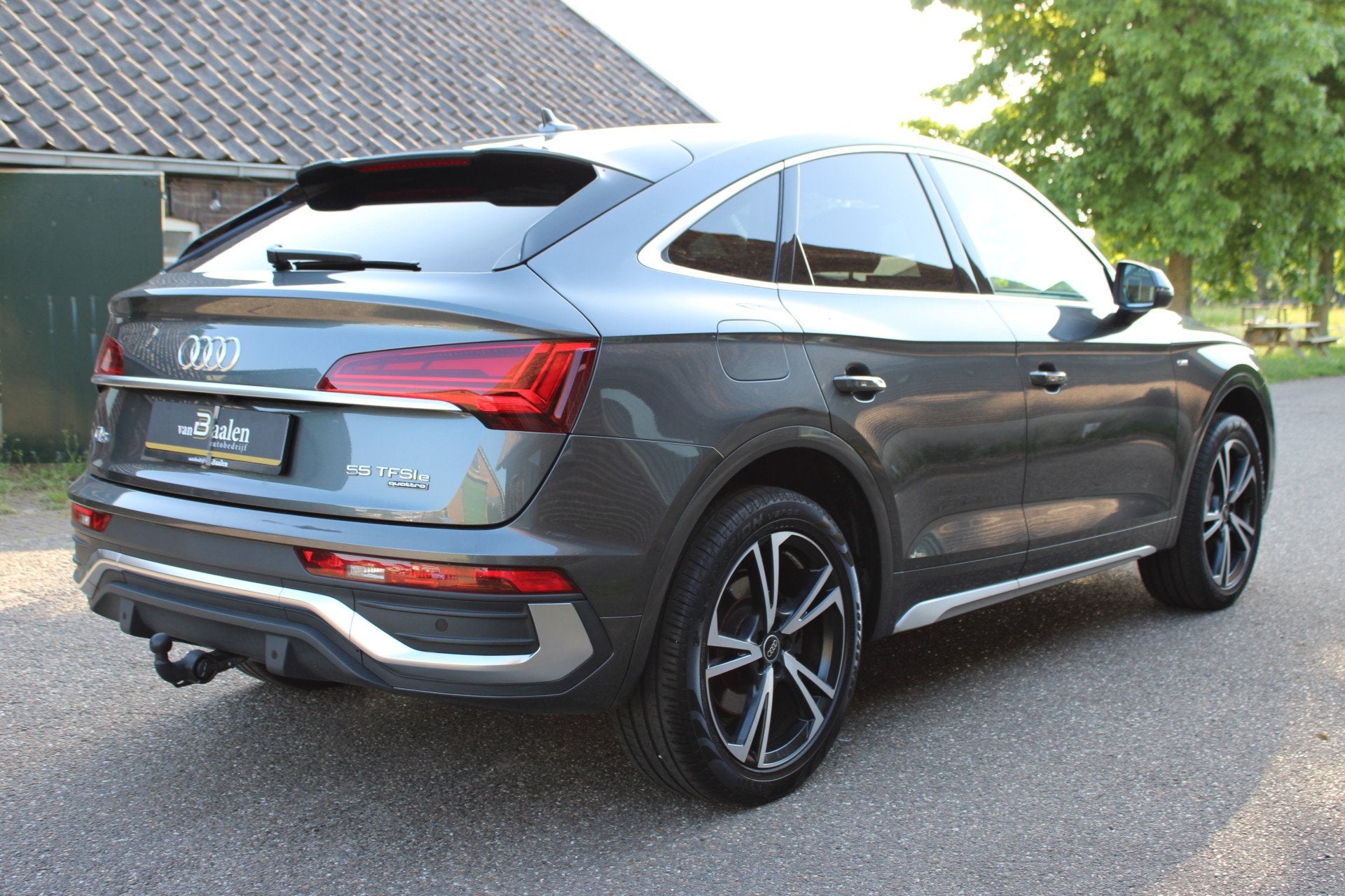 Audi Q5 Sportback 55 TFSI e S edition SOh 92,9% S-LINE LEER, Auto's, Automaat, Dealer onderhouden, 136 pk, Gebruikt