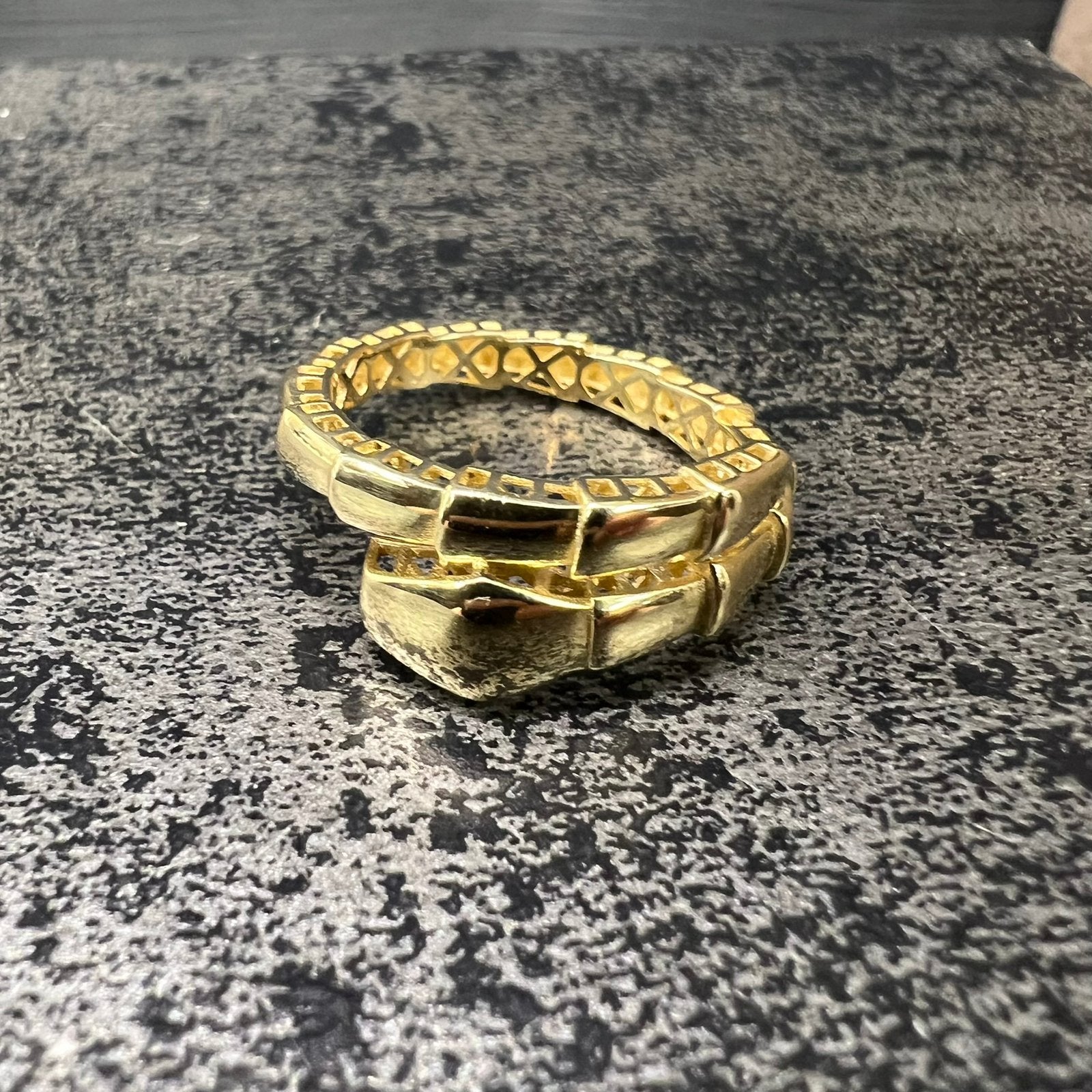 14 karaat gouden ring slang model, Sieraden, Tassen en Uiterlijk, Ophalen of Verzenden, Nieuw, Goud, Dame