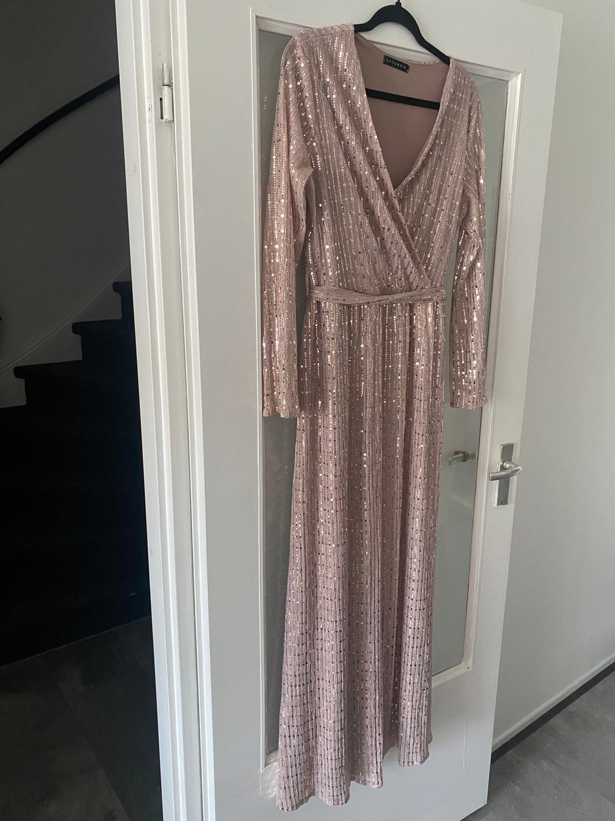 Galajurk met palietten 1x gedragen maat 44, Kleding | Dames, Gelegenheidskleding, Galajurk, Maat 42/44 (L), Ophalen of Verzenden