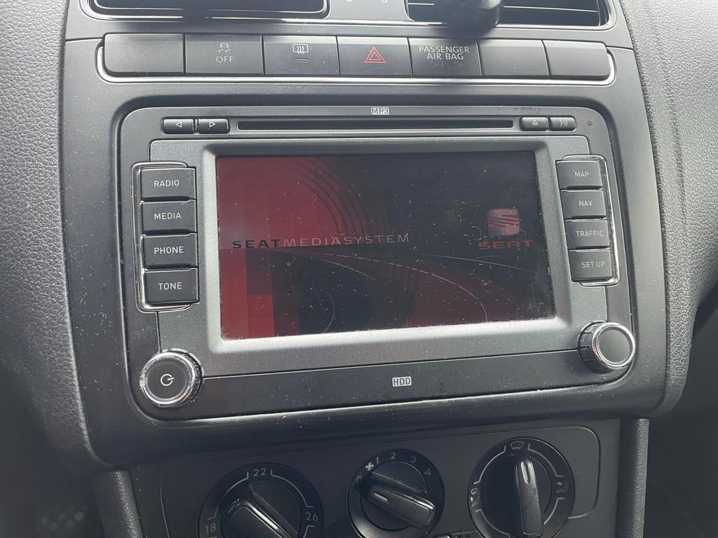 Autoradio - Perfect voor uw auto!, Ophalen of Verzenden, Zo goed als nieuw