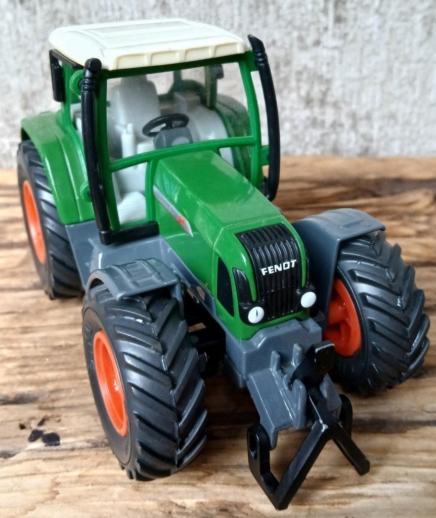 Fendt Favorit 716 Vario landbouwtractor, Ophalen of Verzenden, Zo goed als nieuw, Tractor of Landbouw, Overige merken