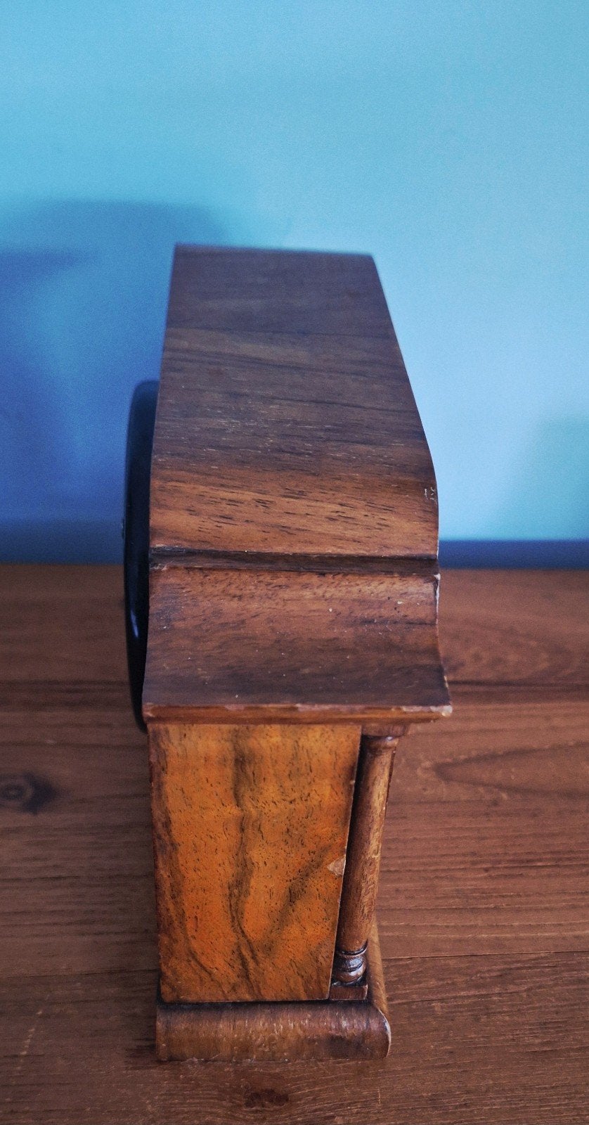 Vintage F.W. Elliott Mantelklok - Wortelnotenhout (Jaren 50), Antiek en Kunst, Ophalen of Verzenden