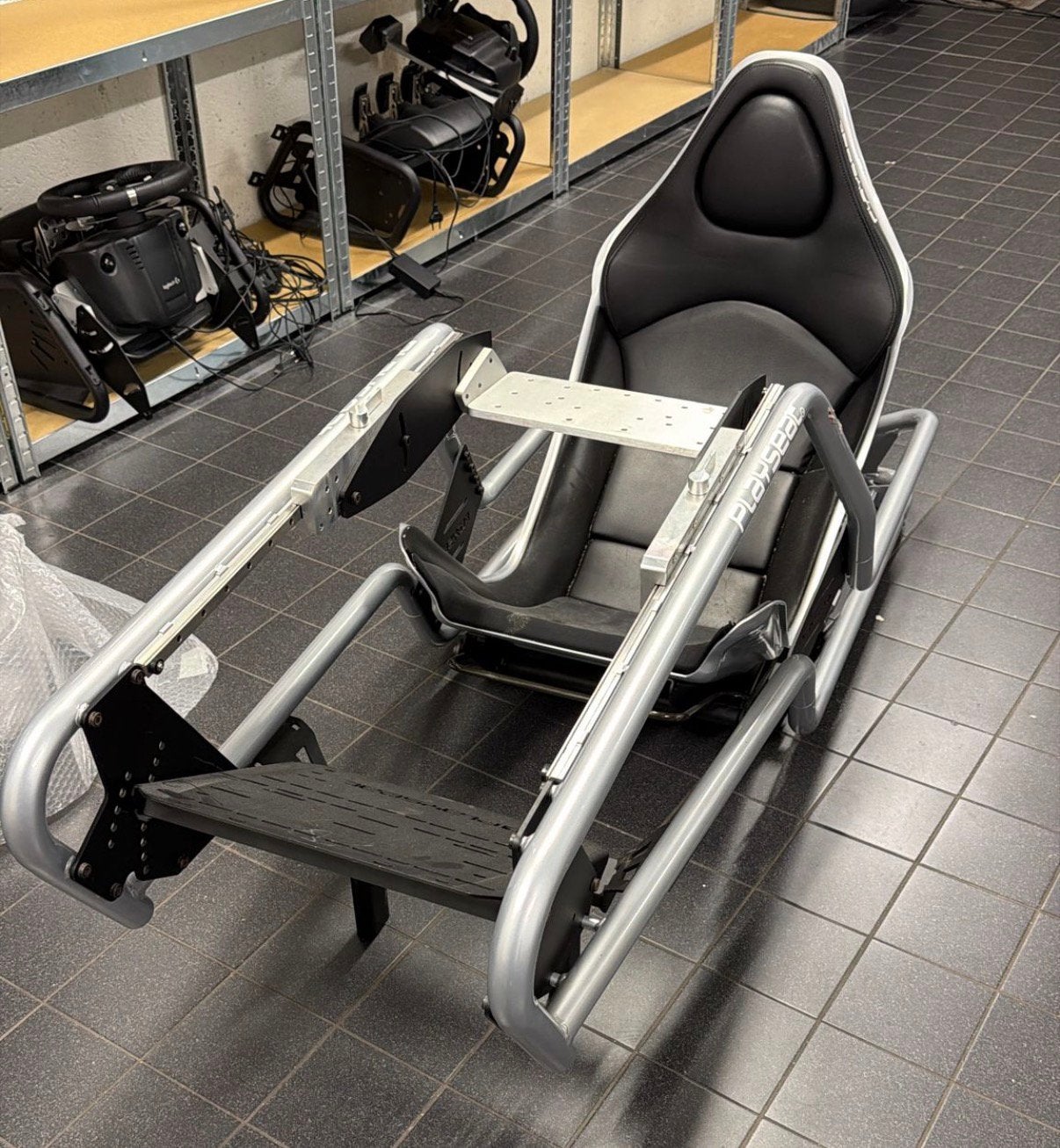 Playseat formula intelligence F1, Ophalen, Zo goed als nieuw