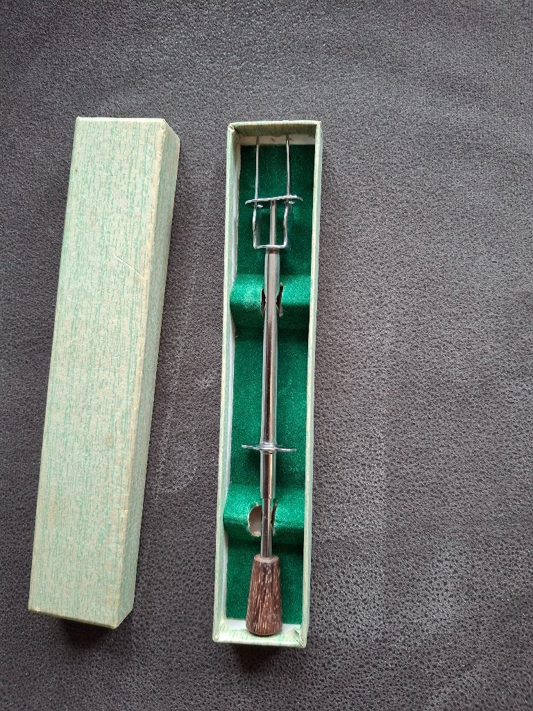 Vintage mechanische olijf of augurk vork tang, Ophalen