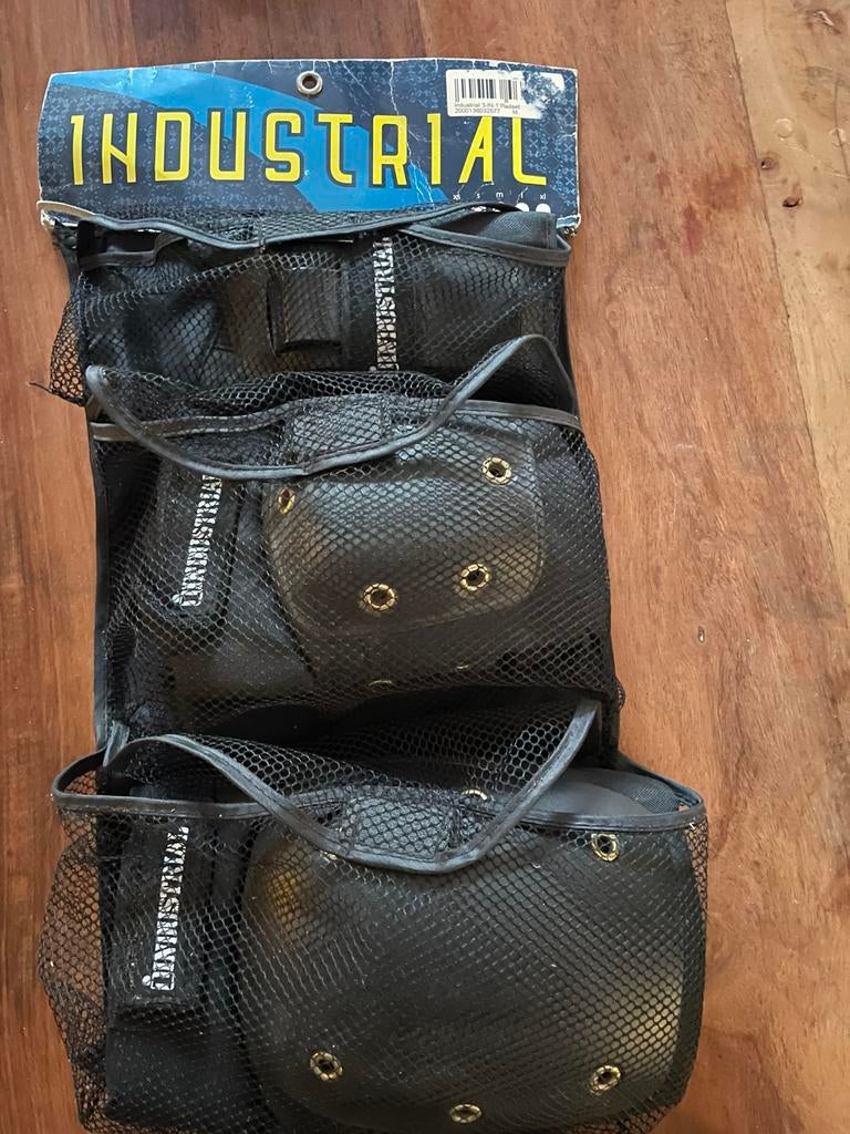 Skate beschermers Medium, Sport en Fitness, Skeelers, Ophalen of Verzenden, Nieuw, Bescherming